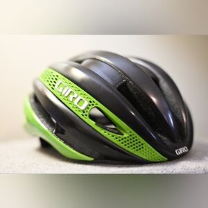 Giro Synthe Black and Neon Green Helmet Adult Medium